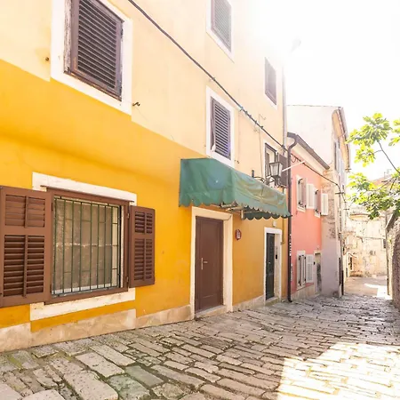 Konzul Апартаменты *